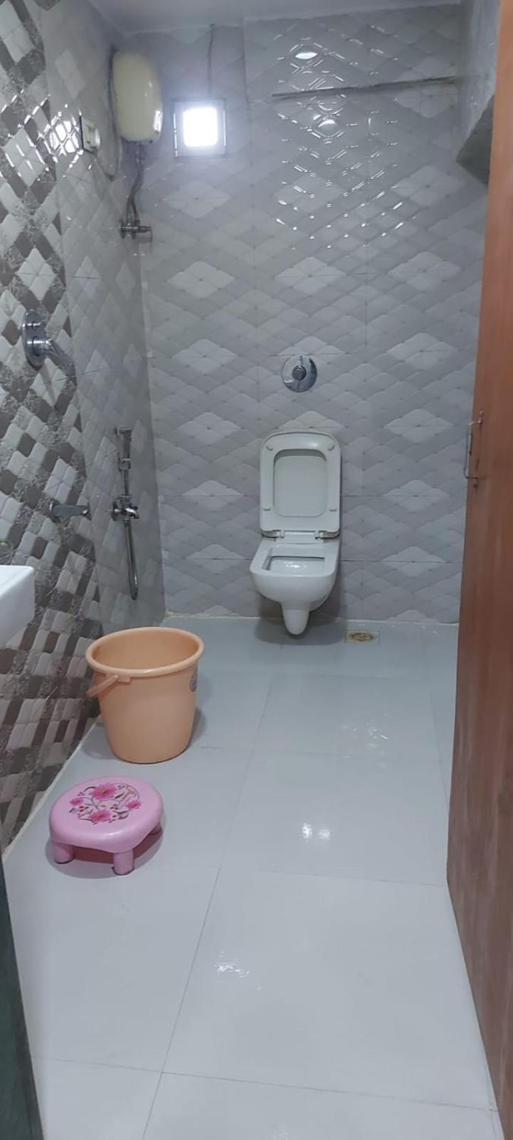 Glitz Hotels Sai Guest House - Nr Inorbit Mall Vashi 纳威孟买 外观 照片