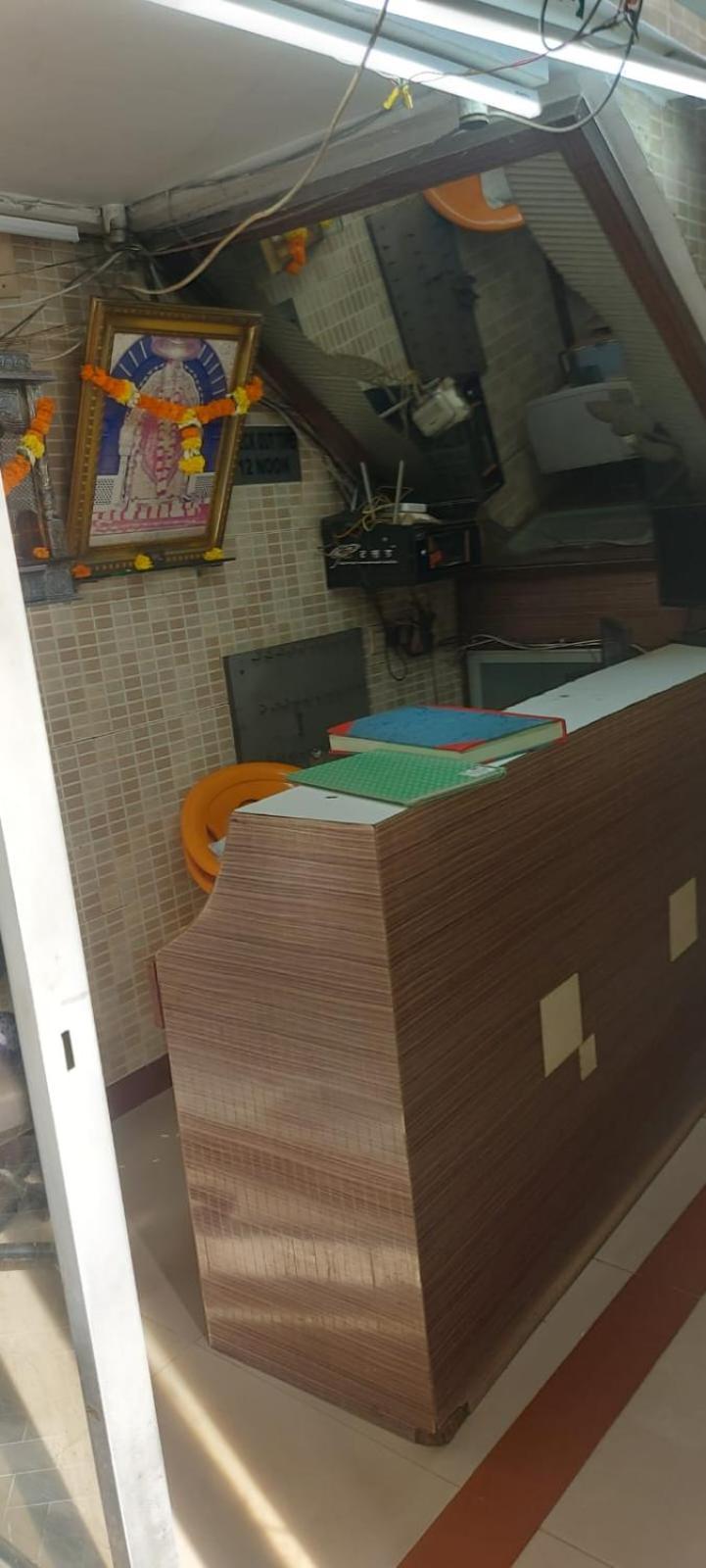 Glitz Hotels Sai Guest House - Nr Inorbit Mall Vashi 纳威孟买 外观 照片